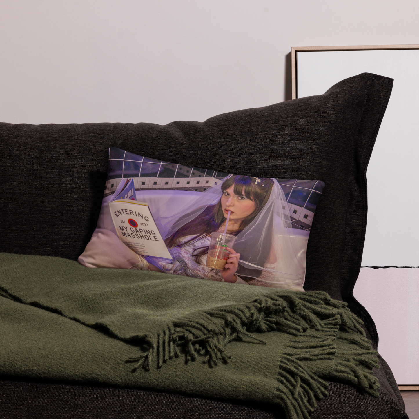NEWBURY STREET INN Pillow